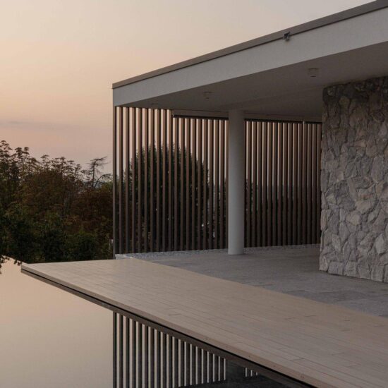 import blog slider tra verde e relax una villa aperta sul paesaggio 7