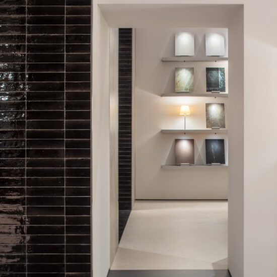 showroom roma 18.jpg